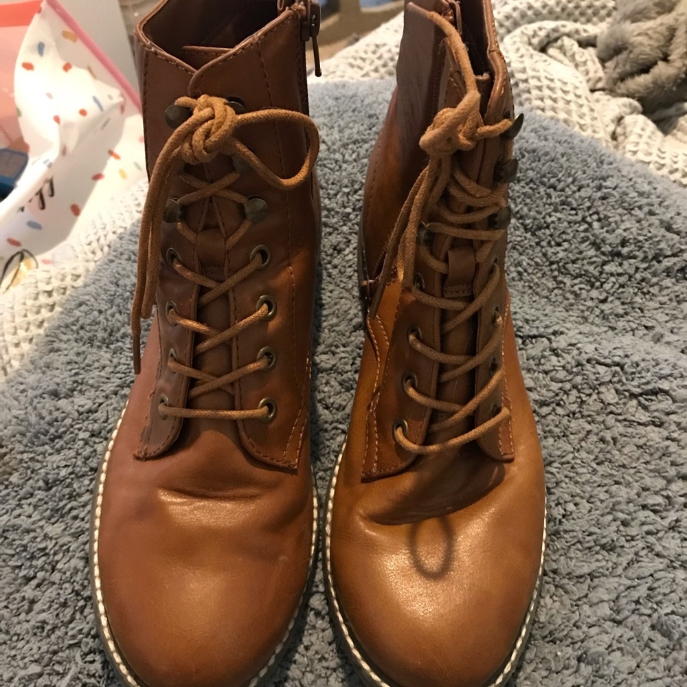 Women's Brown Lace-Up Combat Boots